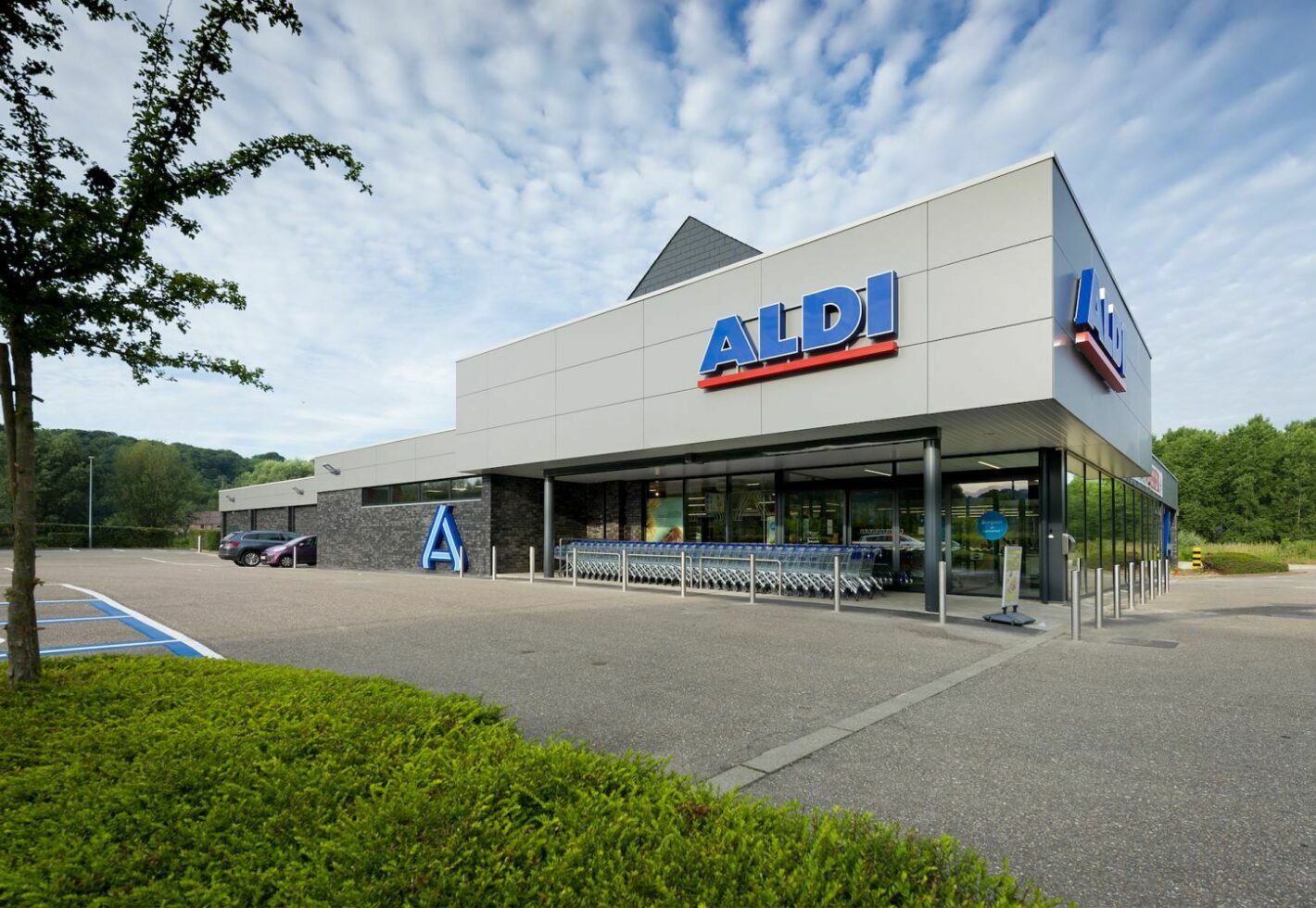 Batitec aldi bassenge 25 06 2019 l 4655